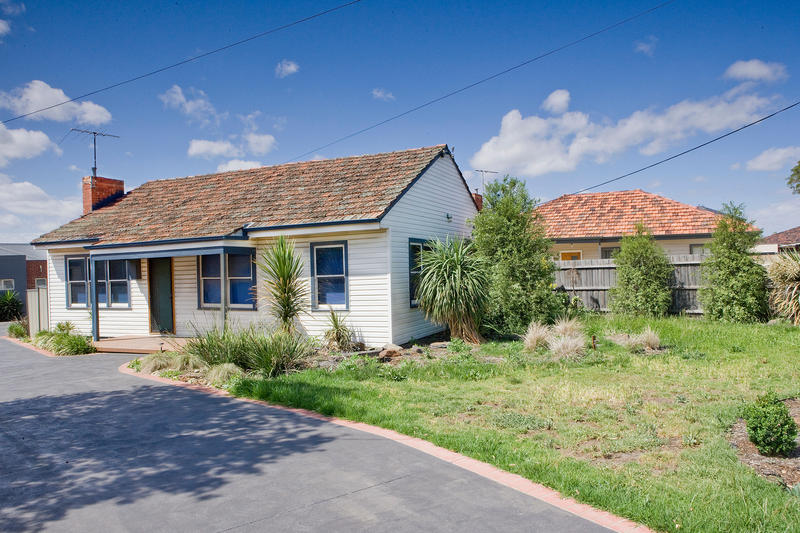 Great Investment & Prime Location Picture 1