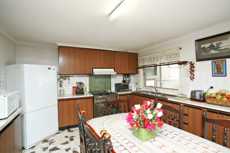 The Home you Love in the Location you Want Picture 3