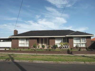 Freshly Painted, Neat & Clean Family Home Picture Freshly Painted, Neat & Clean Family Home Picture