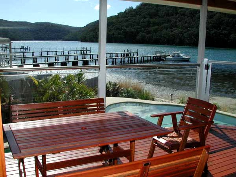 Absolute Waterfront House with Jetty Picture 2