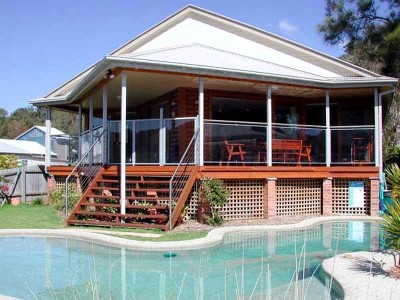 Absolute Waterfront House with Jetty Picture Absolute Waterfront House with Jetty Picture