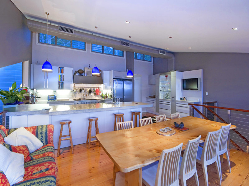 Absolutely Stunning - Pretty Beach's Finest Home!! Picture 3