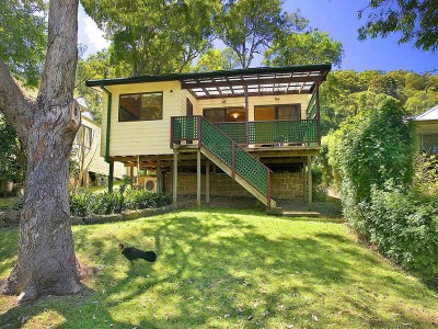 Quintessential Weekender Picture Quintessential Weekender Picture