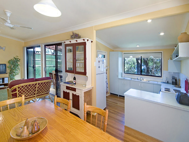 Quintessential Weekender Picture 3