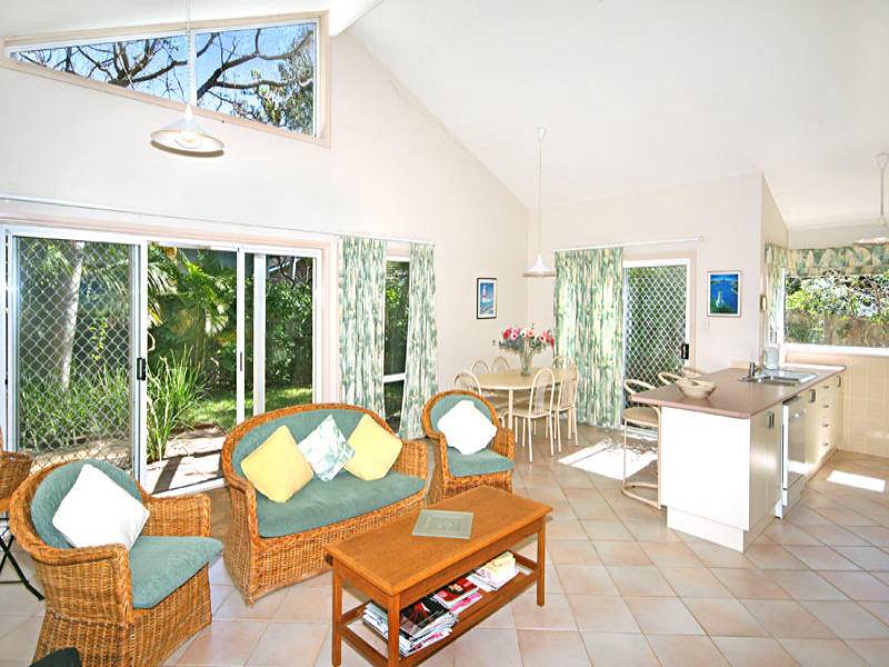 Value! Private and maintenance free - 50m to Beach! Picture 1