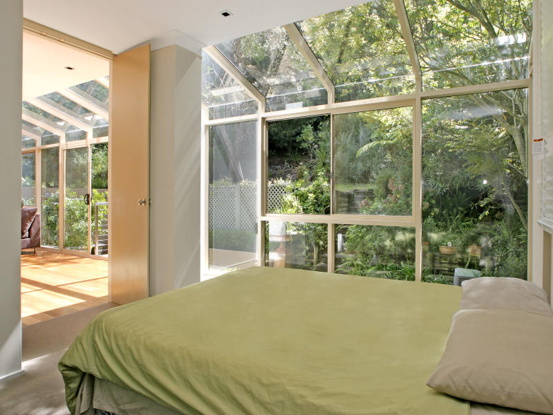 "Exceptional 5 bedroom home only metres to the sand! Picture 2