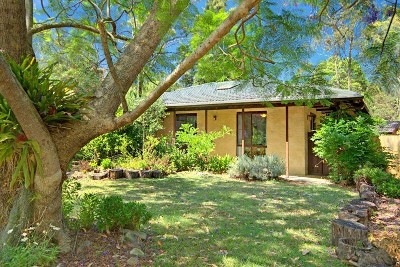A charming cottage on a level sunny block Picture