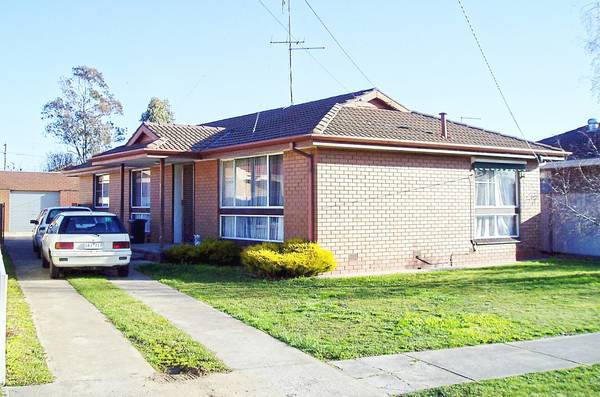 INVESTORS TAKE NOTE - WENDOUREE Picture 1
