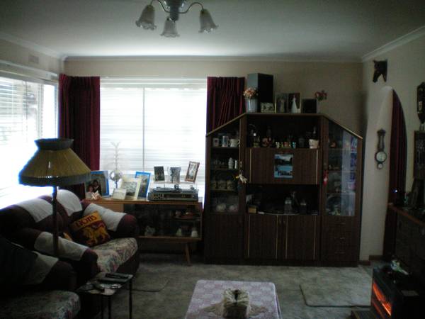 GREAT FAMILY HOME IN WENDOUREE Picture