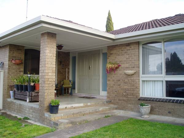 CRESWICK 3 OR 4 BR's, DOUBLE GARAGE, 3 CAR CARPORT, IN GROUND POOL Picture CRESWICK 3 OR 4 BR's, DOUBLE GARAGE, 3 CAR CARPORT, IN GROUND POOL Picture
