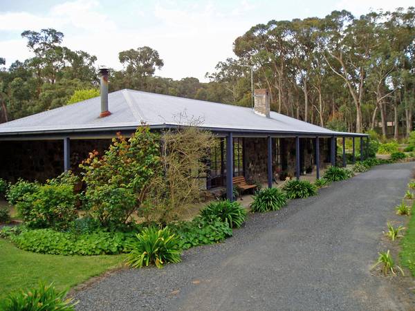 HOW GOOD IS THIS BLUESTONE? Picture