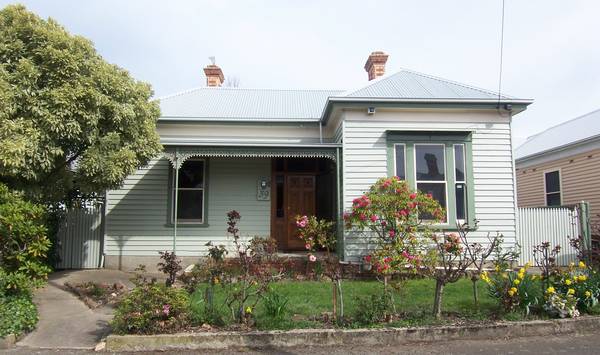 Beautiful Victorian Weatherboard Picture