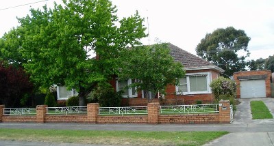 SECURE YOUR FUTURE 3 BR B/V PLUS DEVELOPMENT OPPORTUNITY Picture