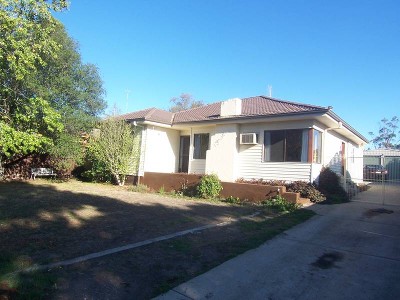 GREAT VIEW, STROLL TO GOLF COURSE, SCHOOL, RECREATION HALL, PARK & POOL, NEW ENSUITE & 2 LIVING AREAS Picture GREAT VIEW, STROLL TO GOLF COURSE, SCHOOL, RECREATION HALL, PARK & POOL, NEW ENSUITE & 2 LIVING AREAS Picture