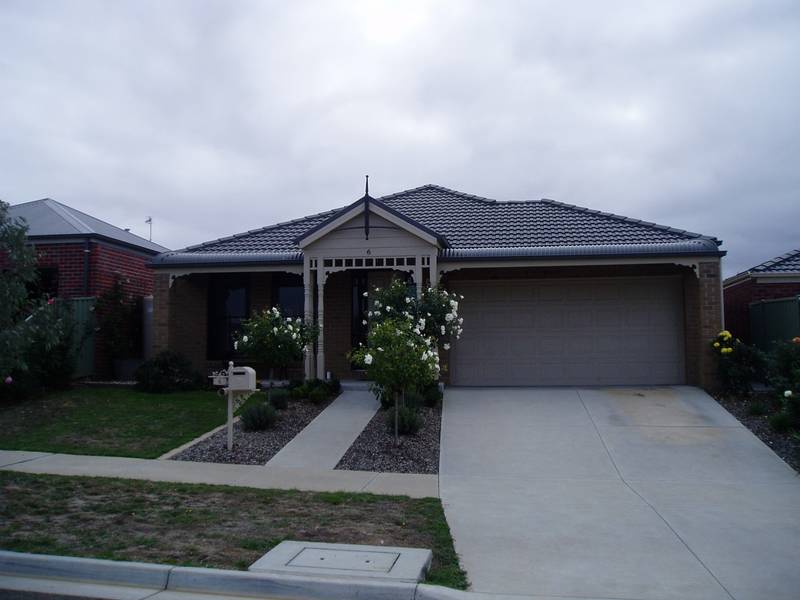 3 BRs, 2 LIVING AREAS - MINERS REST Picture 1