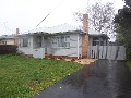 TOTALLY RENOVATED IN PRIME AREA OF WENDOUREE CLOSE TO GRAMMAR, KINDER, SHOPPING, NEW KITCHEN & BATHROOM, BIG YARD WITH D Picture