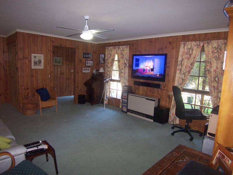 3 Bedroom home with a country feel Picture 2