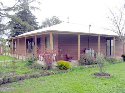 No Neighbours 25 Minutes To Town Strong & Private Picture