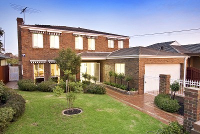 A Luxurious Abode with a First Class Finish Picture