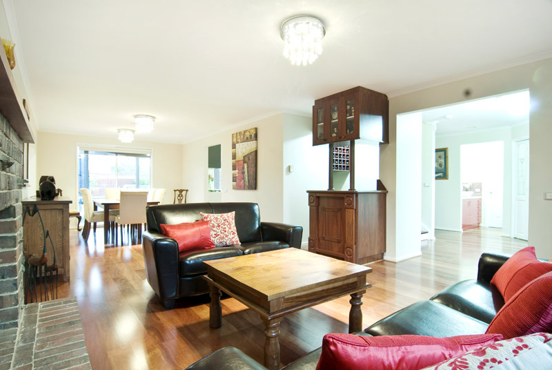 A Luxurious Abode with a First Class Finish Picture 3