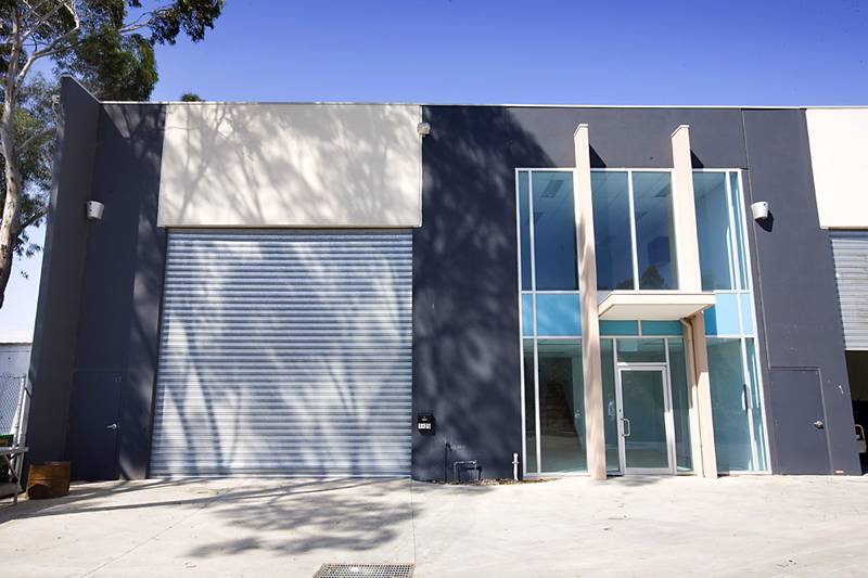 Modern Warehouse, Wise Investment! Picture 1