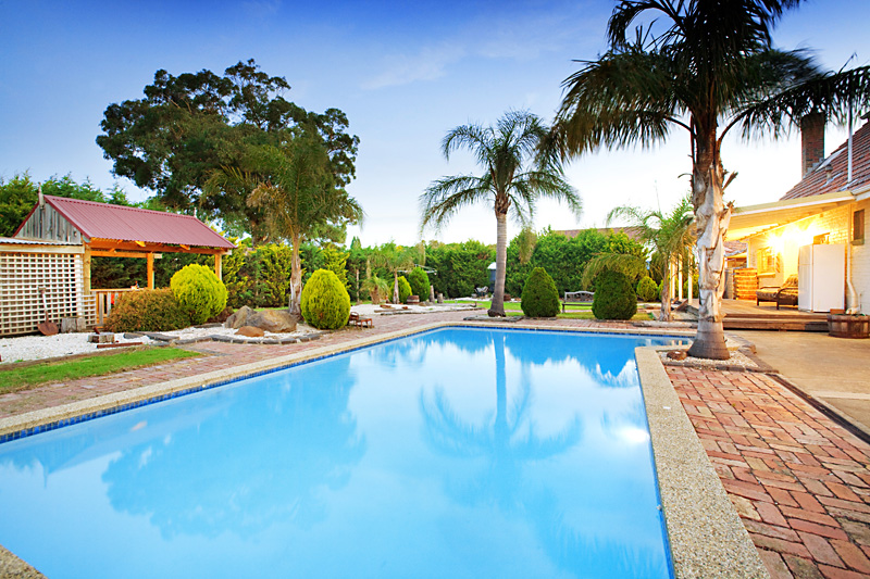 Size, Scale And Style That Makes A Statement! Picture 2