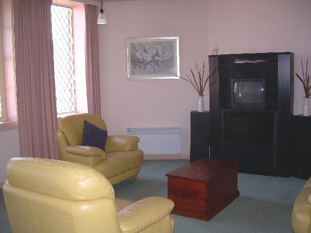 Inner City Oasis Picture 1