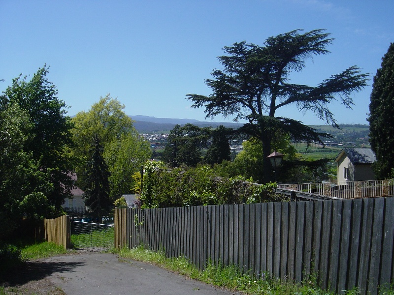 Large Vacant Block in East - Rarer Than Hens Teeth! Picture 1