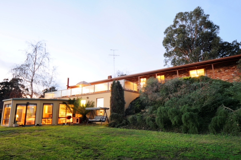 Stunning East Tamar River Views And a Granny Flat Picture 3