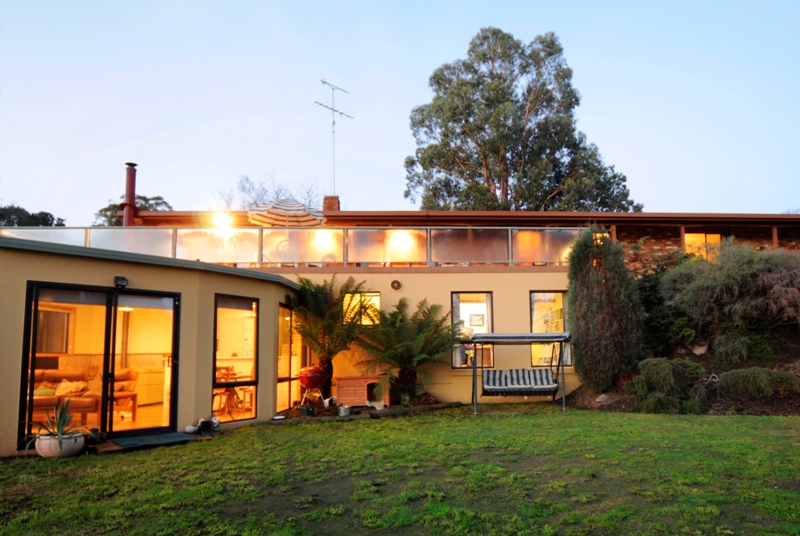 Stunning East Tamar River Views And a Granny Flat Picture 1