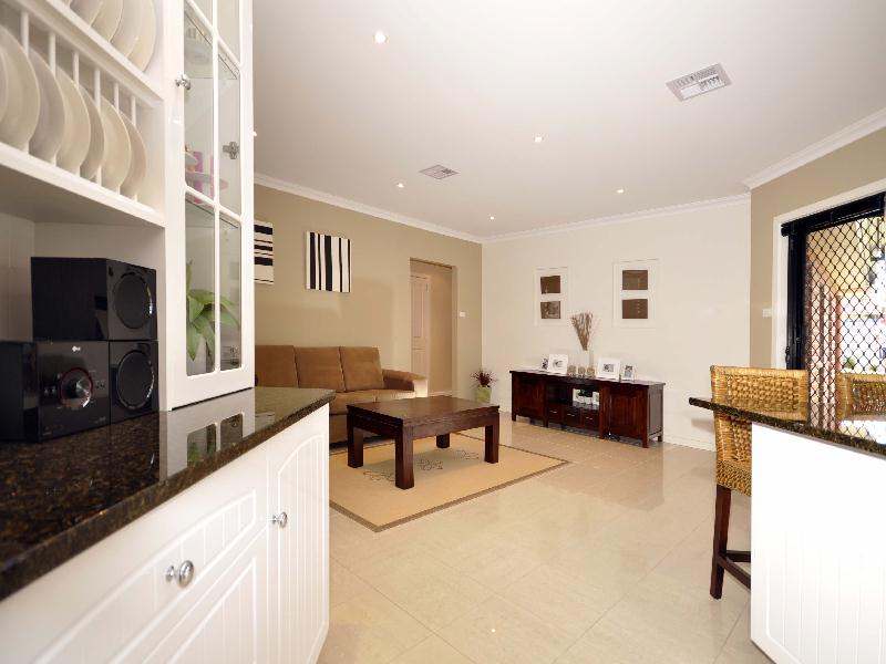 The Perfect Fusion Of Family Living & Entertaining Picture 3