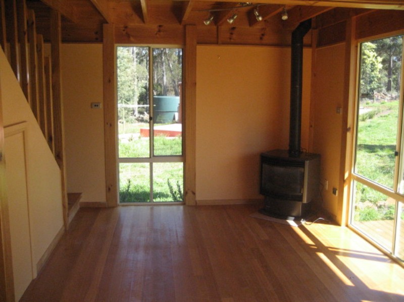 Secluded Estate, Wooded Ambiance Picture 3