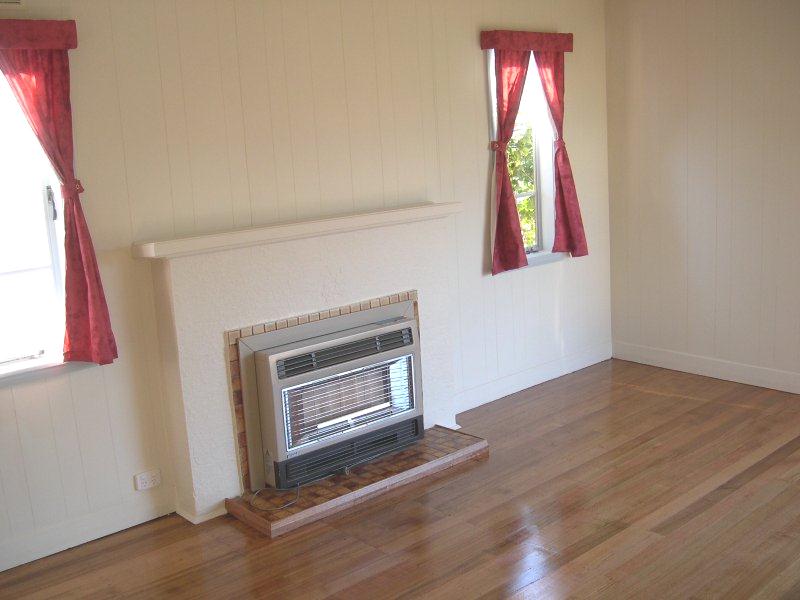 Excellent Condition. Long Term Tenant. Picture 3