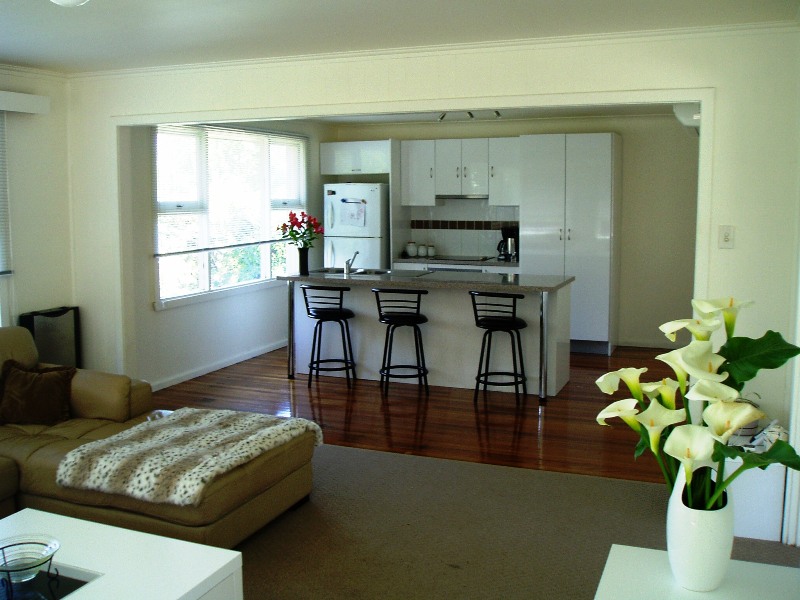 Start Right Here. Right Now! Picture 1