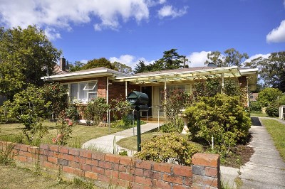 Here Is Your Christmas Present Picture Here Is Your Christmas Present Picture