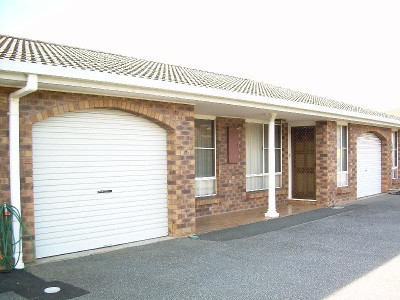 2/150D Quarantine Road Picture