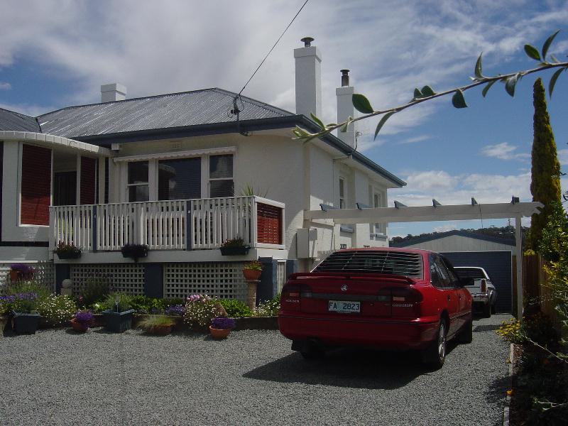 Views and Location, What more could you want! Picture 3