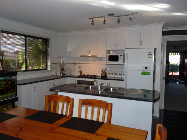 As Good As New! Picture 2