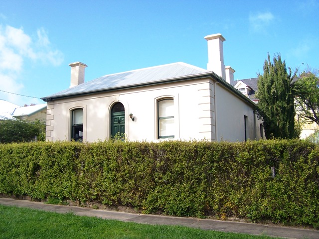 Central Victorian Sandstone Picture 2