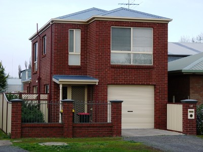 Centrally Located Townhouse Picture