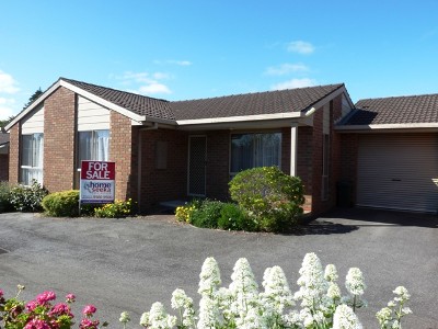 Delightful Central Townhouse Picture