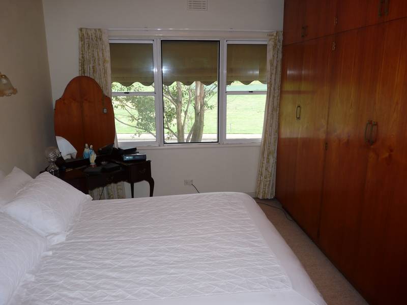 Great Opportunity- Commercially Zoned House and Buildings with Highway Frontage. Picture 1