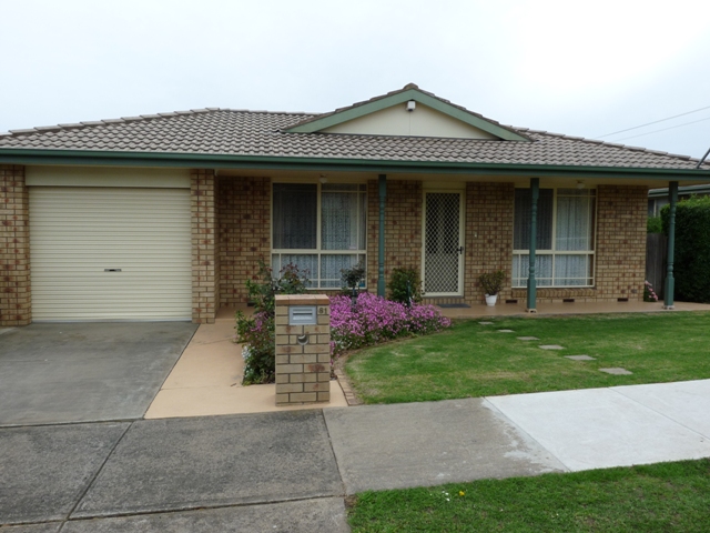 North Warrnambool, Immaculate Condition Picture 1