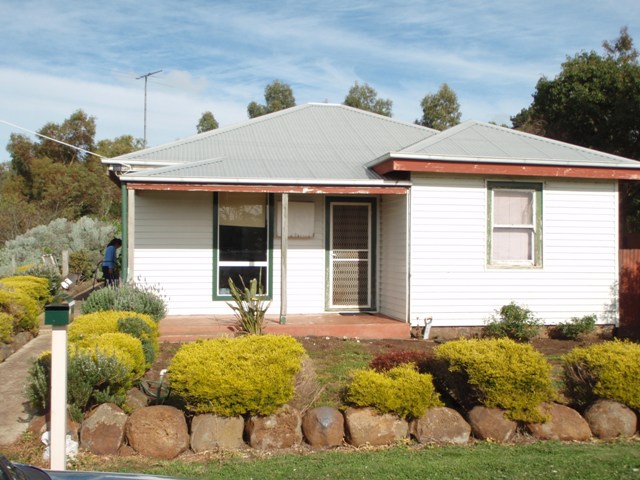 Peaceful Rural Outlook Picture 1