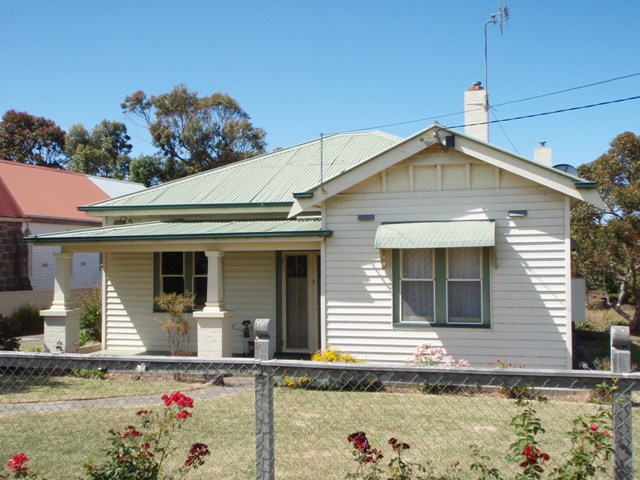 River Frontage Picture 1