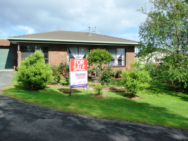 This One's A Beauty Picture 3