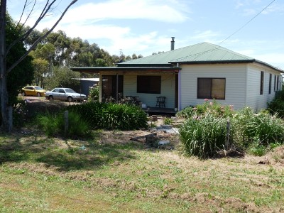 Country Lifestyle - Close to Town Picture Country Lifestyle - Close to Town Picture