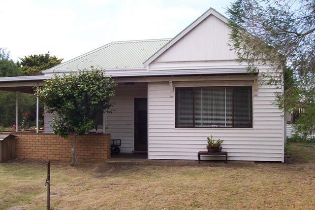 Picturesque Setting - 10 Acre Farmlet Picture 1