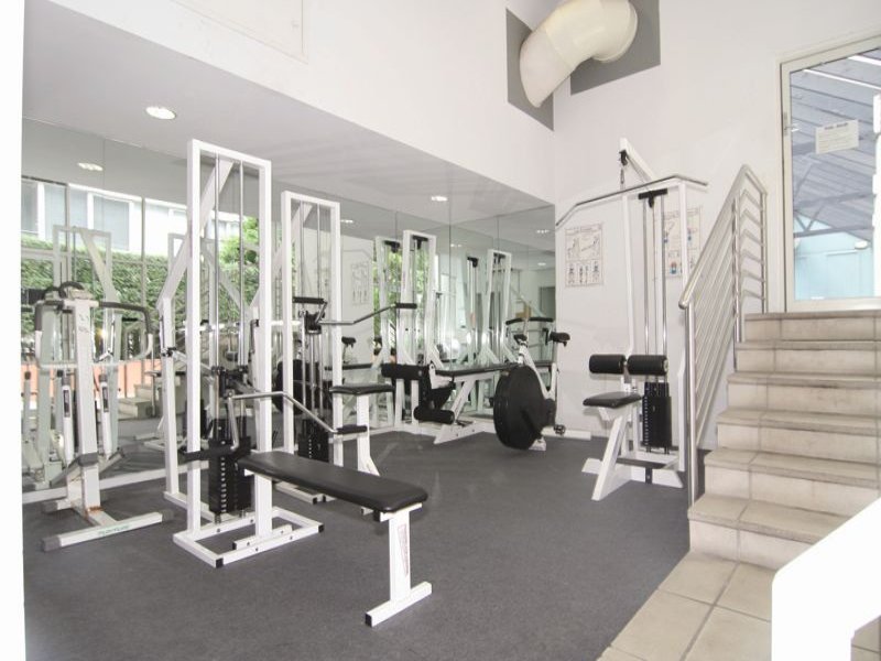 City Condos 2nd floor, 416 St Kilda Rd: Ideal Location! Picture 3