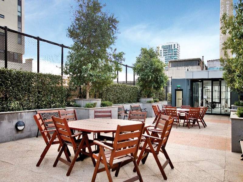 City Point 6th floor, 668 Bourke St: Walk To Work! Picture 2